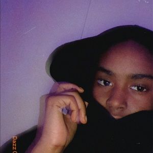 Meet your Posher, Jade